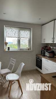 2-к квартира, вторичка, 56м2, 8/9 этаж