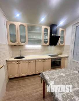 2-к квартира, вторичка, 58м2, 1/9 этаж