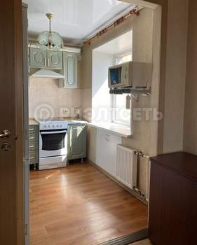 2-к квартира, вторичка, 45м2, 9/9 этаж
