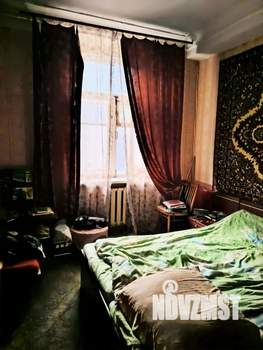 4-к квартира, вторичка, 90м2, 2/5 этаж