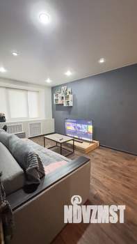 2-к квартира, вторичка, 43м2, 1/5 этаж