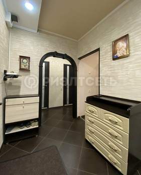 1-к квартира, вторичка, 40м2, 4/9 этаж