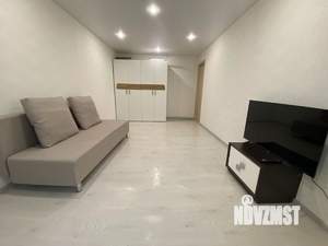 2-к квартира, вторичка, 42м2, 1/5 этаж