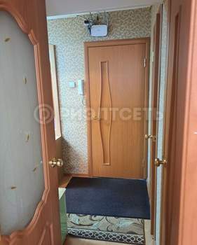 3-к квартира, вторичка, 68м2, 8/9 этаж