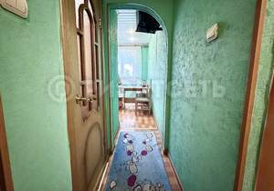 2-к квартира, вторичка, 42м2, 1/5 этаж