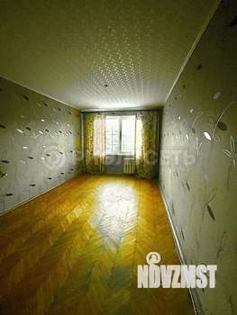 3-к квартира, вторичка, 55м2, 4/5 этаж