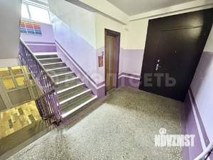 3-к квартира, вторичка, 61м2, 1/9 этаж