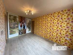 4-к квартира, вторичка, 61м2, 5/5 этаж