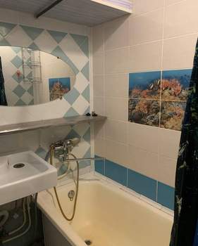 2-к квартира, вторичка, 45м2, 1/5 этаж