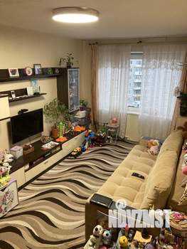 3-к квартира, вторичка, 70м2, 8/9 этаж
