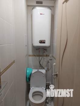 2-к квартира, вторичка, 45м2, 1/9 этаж