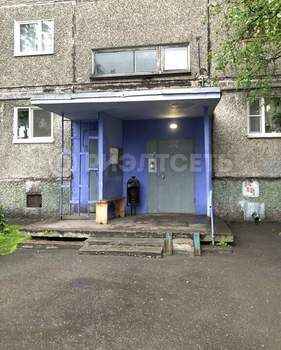 3-к квартира, вторичка, 58м2, 2/9 этаж