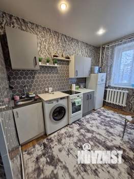 3-к квартира, вторичка, 63м2, 2/10 этаж