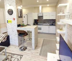 2-к квартира, вторичка, 54м2, 1/3 этаж