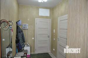 2-к квартира, вторичка, 60м2, 1/4 этаж
