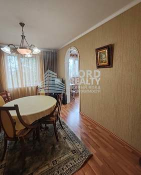 3-к квартира, вторичка, 63м2, 4/9 этаж