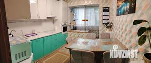 2-к квартира, вторичка, 50м2, 1/9 этаж