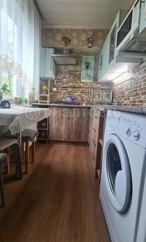 2-к квартира, вторичка, 42м2, 3/5 этаж