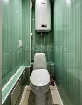 2-к квартира, вторичка, 57м2, 1/9 этаж