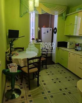 2-к квартира, вторичка, 56м2, 3/9 этаж