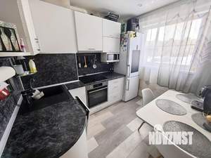 3-к квартира, вторичка, 61м2, 1/9 этаж