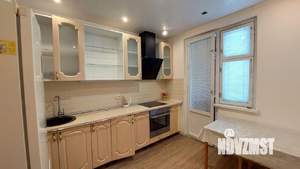 2-к квартира, вторичка, 58м2, 1/10 этаж