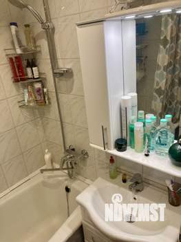 2-к квартира, вторичка, 44м2, 1/9 этаж