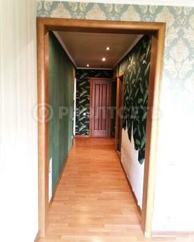 3-к квартира, вторичка, 58м2, 9/9 этаж